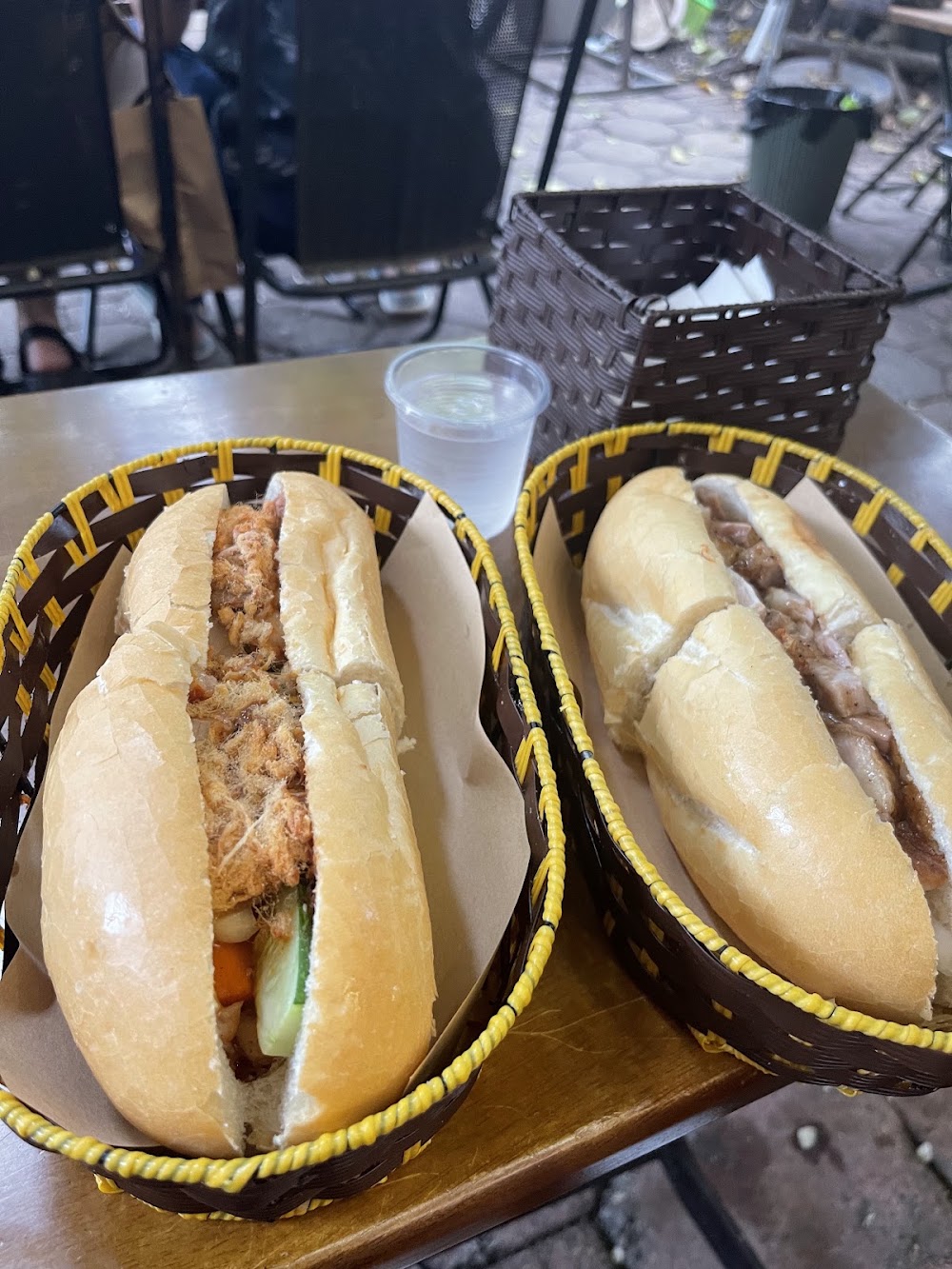 Bánh Mì Thịt Nguội Hiệu Cô Ba