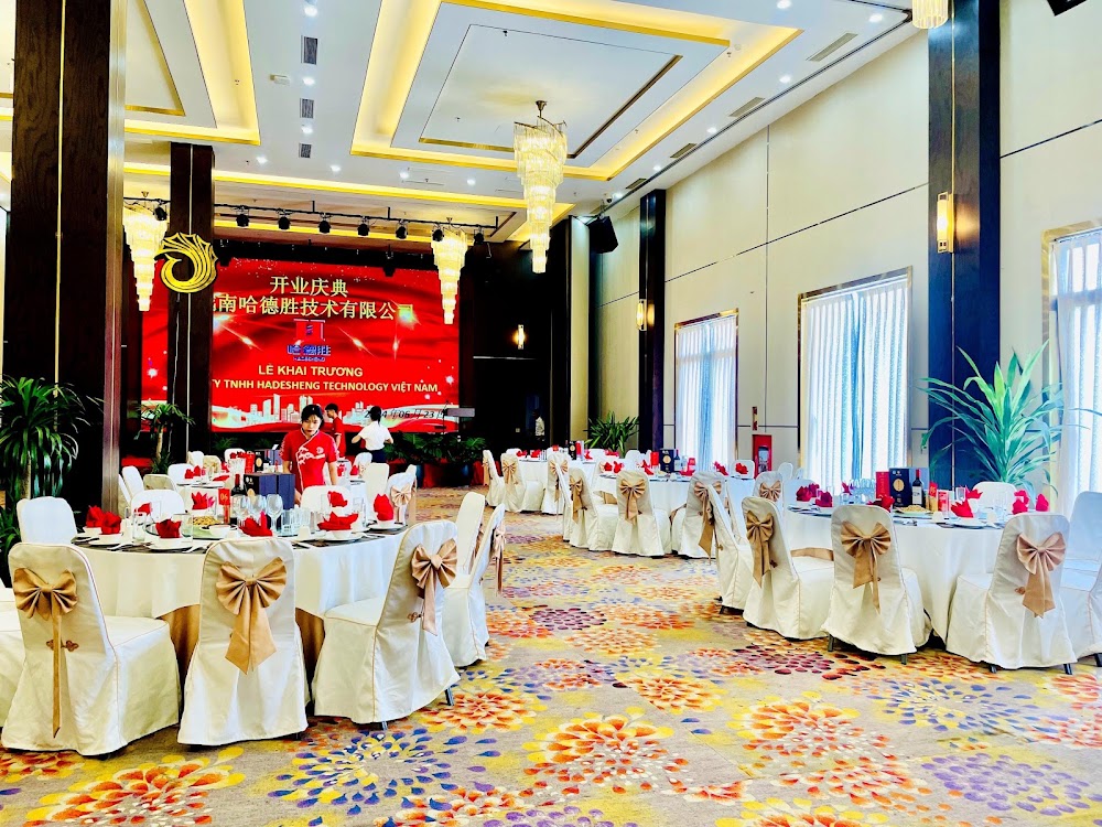 Nhà hàng Phượng Hoàng 凤凰, 469 Hoàng Quốc Việt, Vũ Ninh, Bắc Ninh