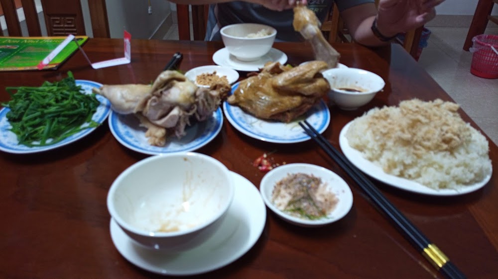Gà Mạnh Hoạch TRƯỜNG KHÁNH