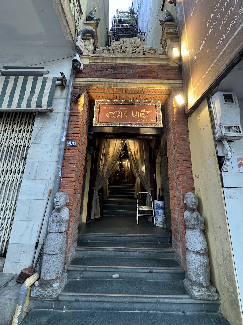 Nhà Hàng Cơm Việt Heritage