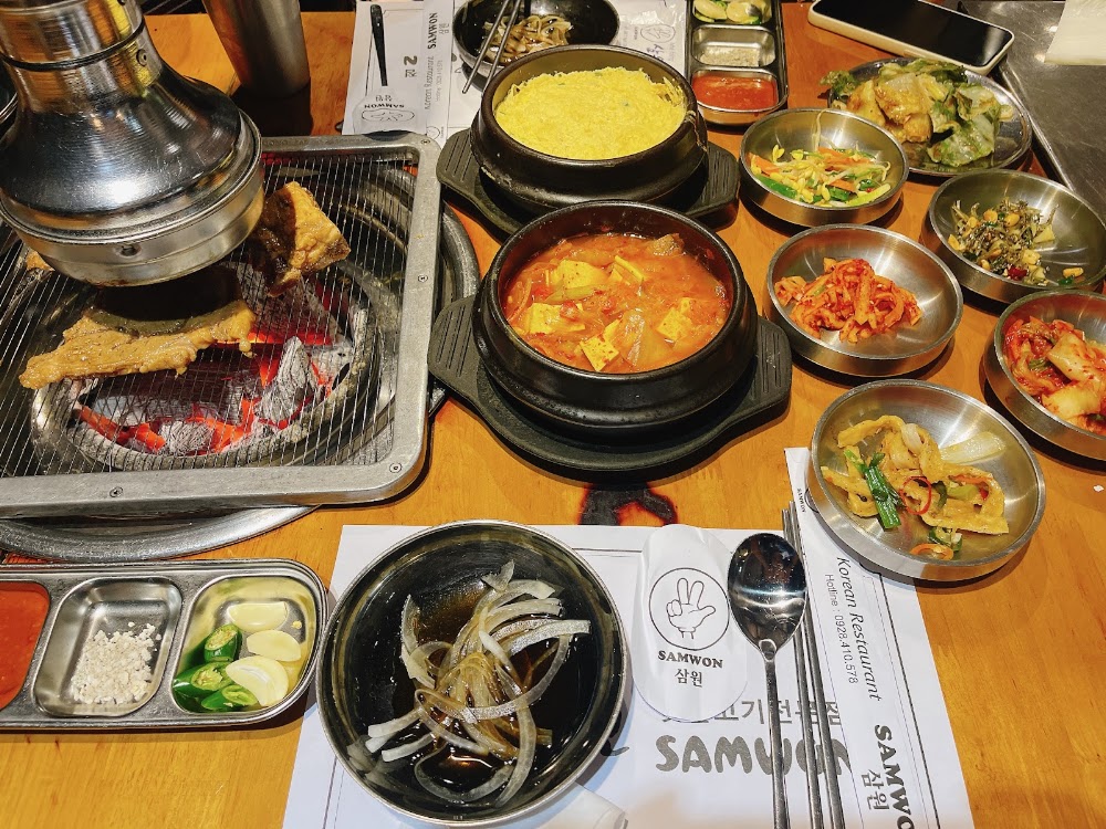 Nhà Hàng Samwon