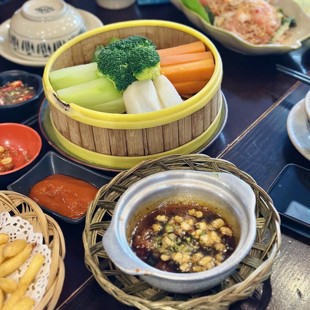 Bếp Quán Núi Trúc