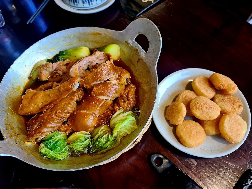 Bếp Quán Núi Trúc