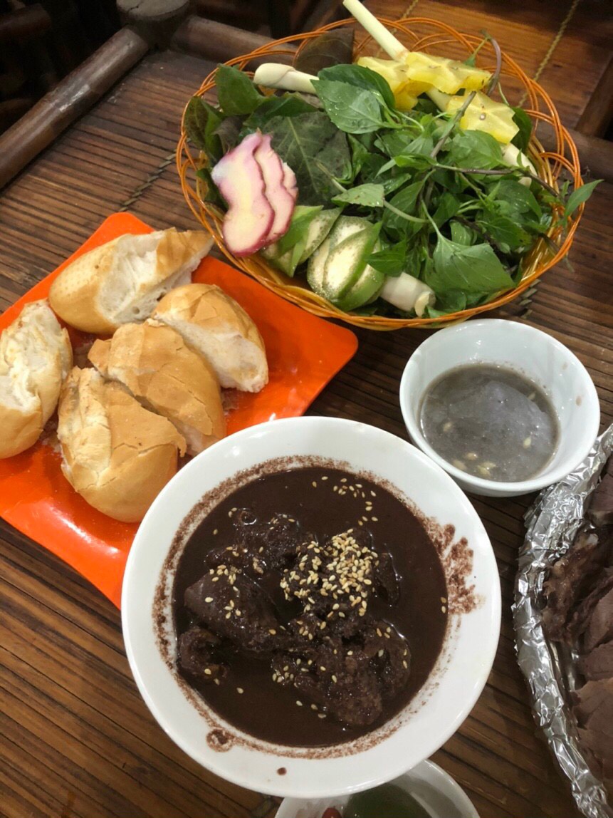 Chó Mẹt Suối Hoa