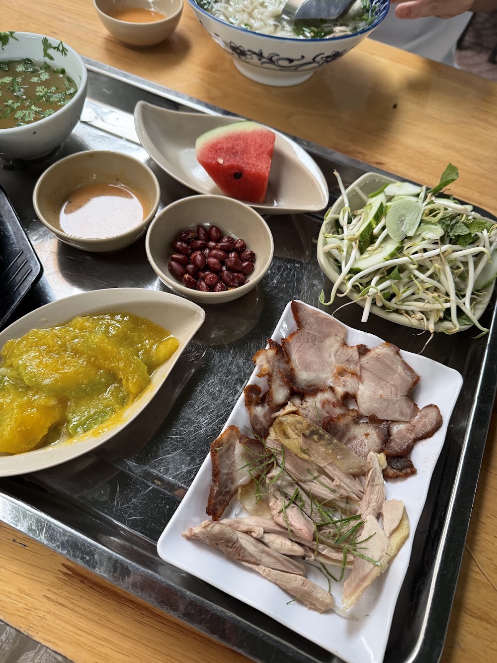 PHỞ GÀ- BÚN THANG PHÚC HƯƠNG CHỢ SUỐI HOA