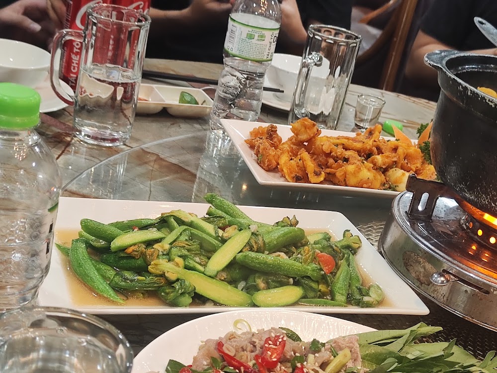 NHÀ HÀNG RÙA VÀNG BẮC GIANG