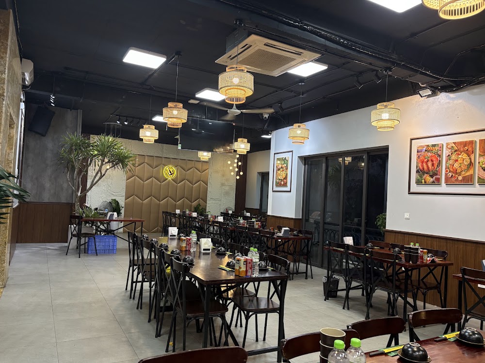 Nhà Hàng Thiên Vương - Gà Mẹt , Lợn Bản, Lẩu Riêu Cua Bắc Ninh – Không gian quán