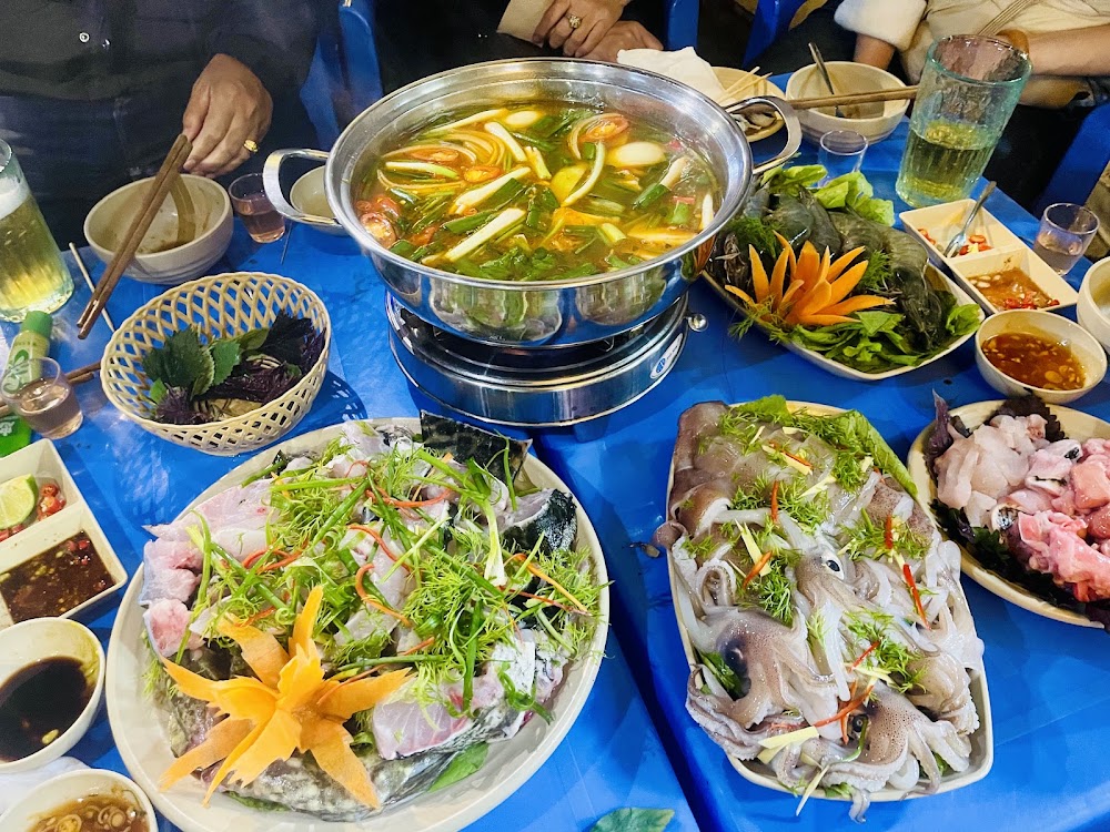 Hiếu Bia Ba Đình