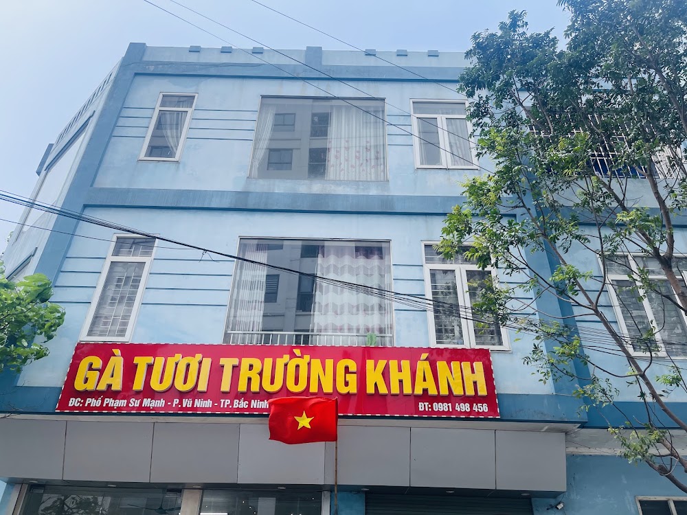 Gà Mạnh Hoạch TRƯỜNG KHÁNH – Không gian quán