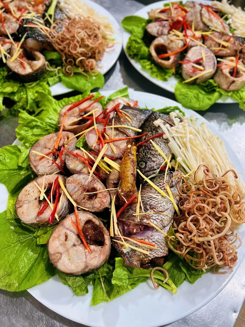 TRẠM NHẬU KINH BẮC