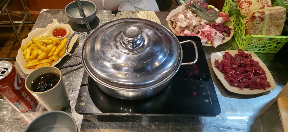 Lau Nuong Nhung Nhinh