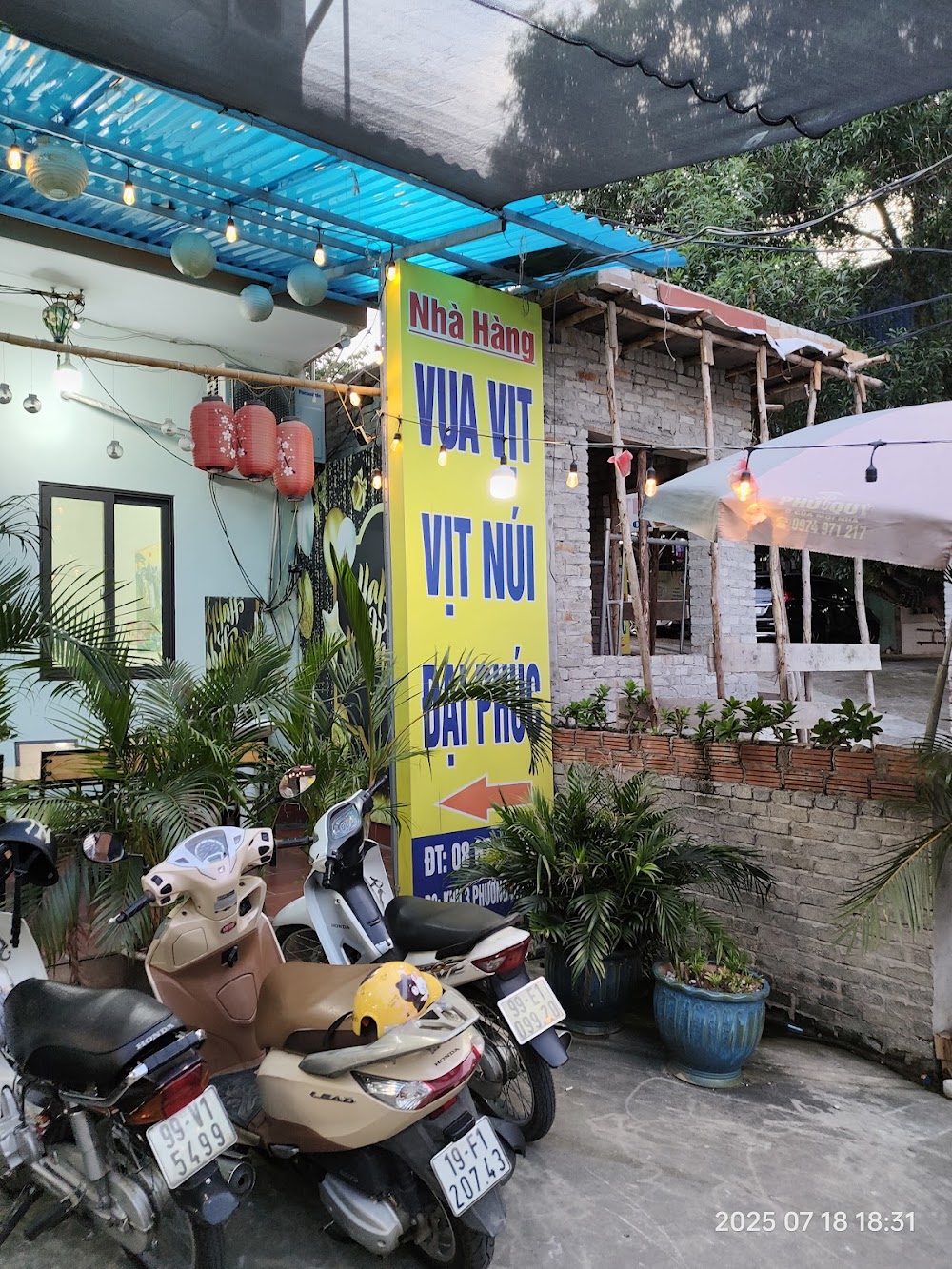 Nhà hàng vịt núi đại phúc