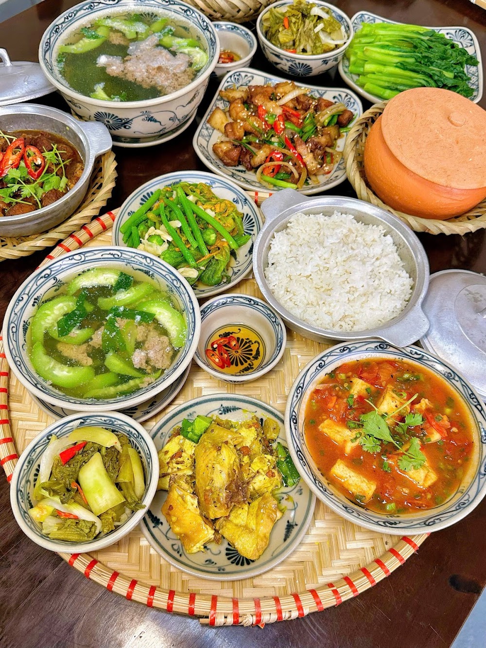 Cơm Nhà (Món Ăn Truyền Thống Việt Nam - Vị Quê Mẹ Nấu)