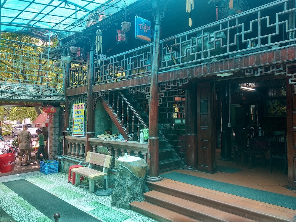 Nhà sàn Tây Bắc