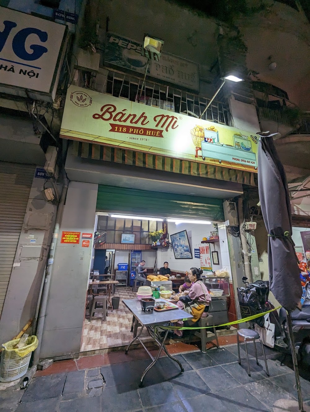Bánh Mì Phố Huế