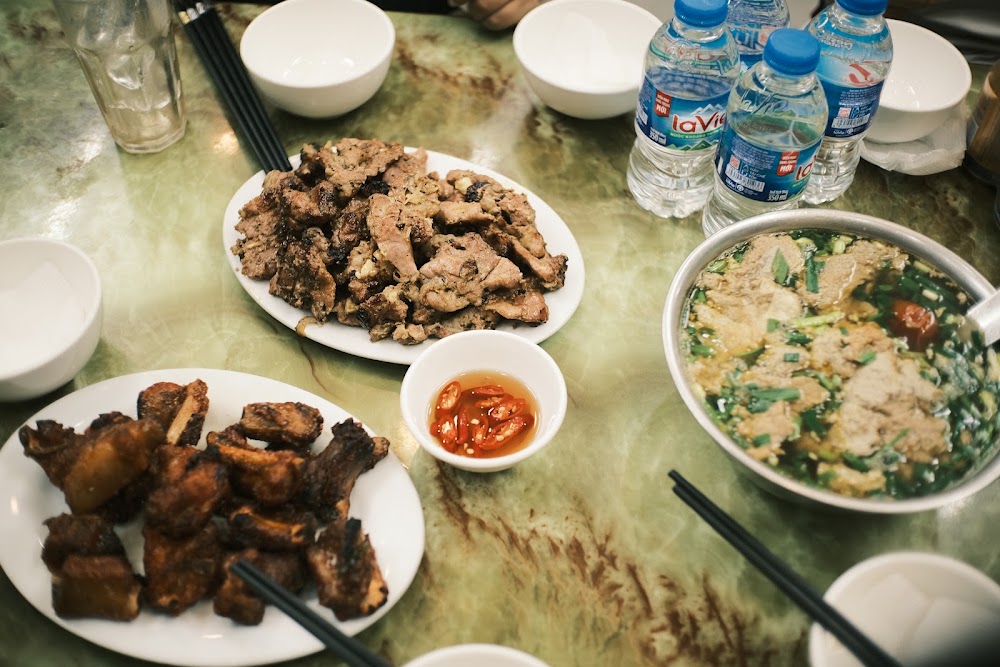 Quán Cơm Đức Tùng