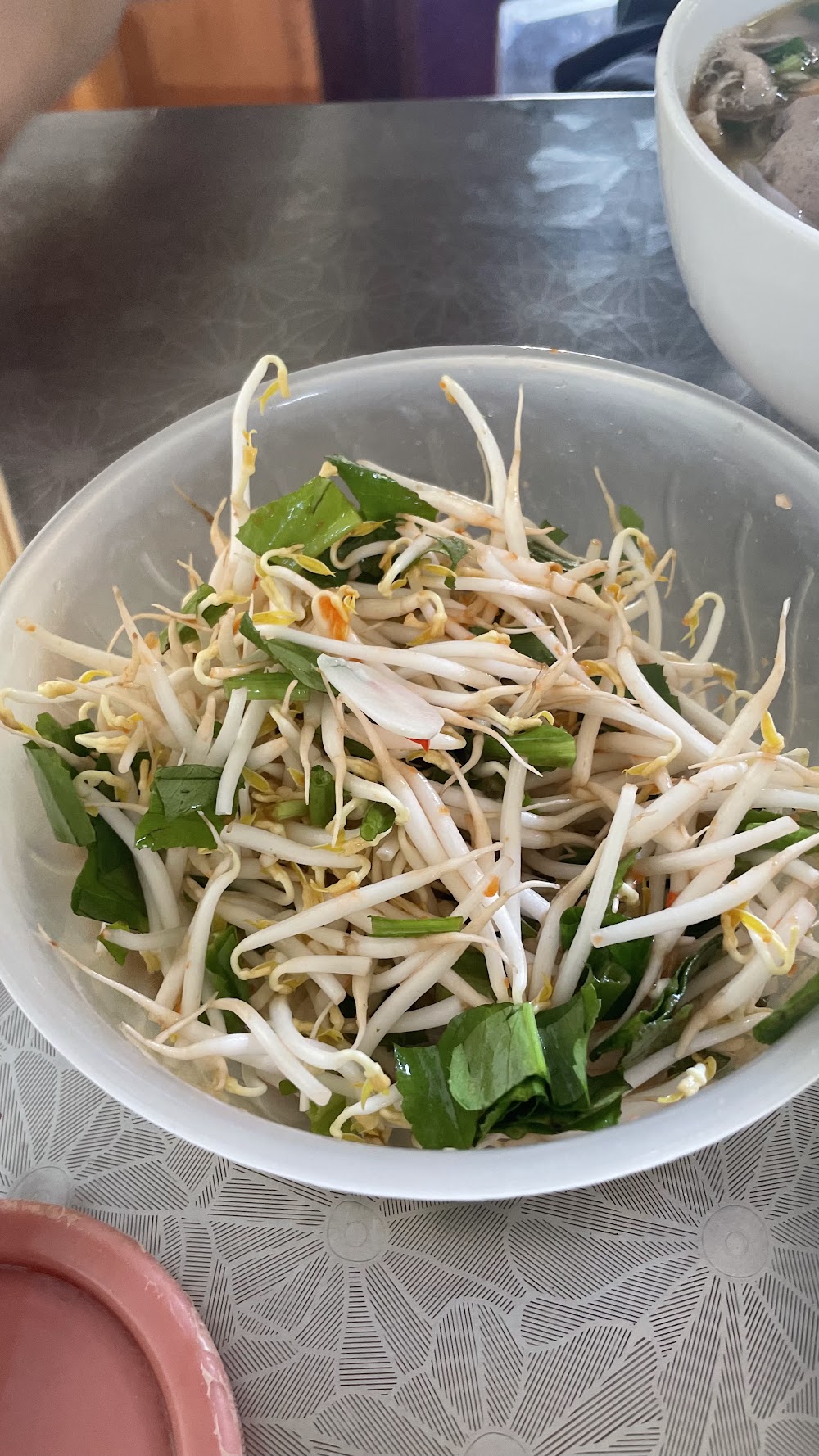 Phở gia truyền Trần Sinh (Gan cháy Đáp Cầu)