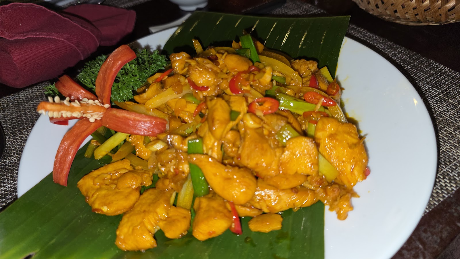 5 Spice Restaurant – Ngũ Vị Quán