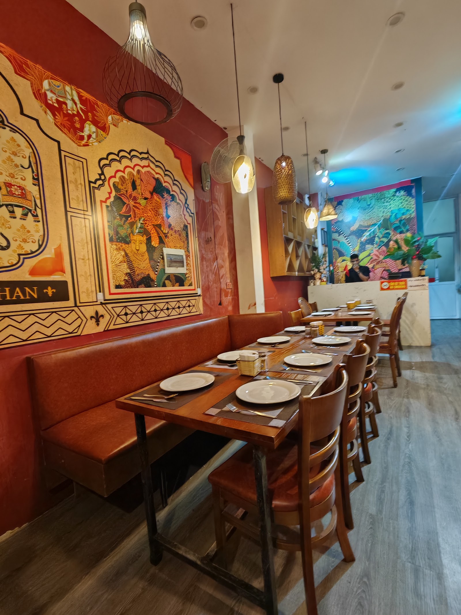 Aalishan Indian & Vegetarian Restaurant