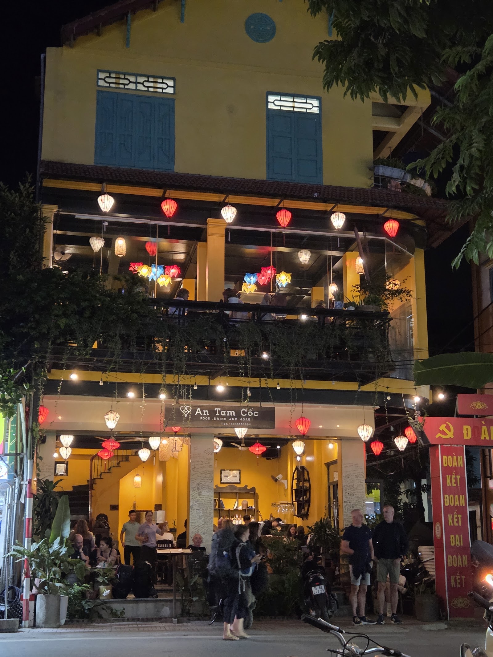An Tam Coc Restaurant & Coffee – Không gian quán