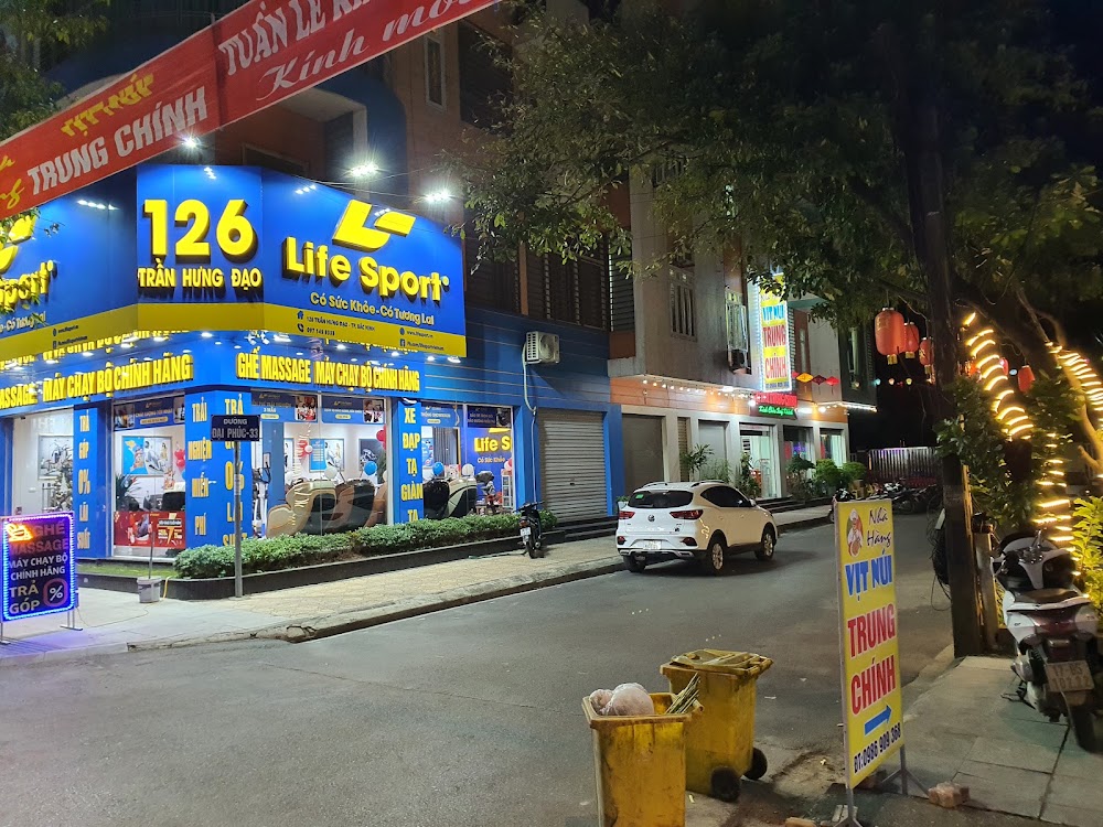 Nhà hàng vịt núi Trung Chính
