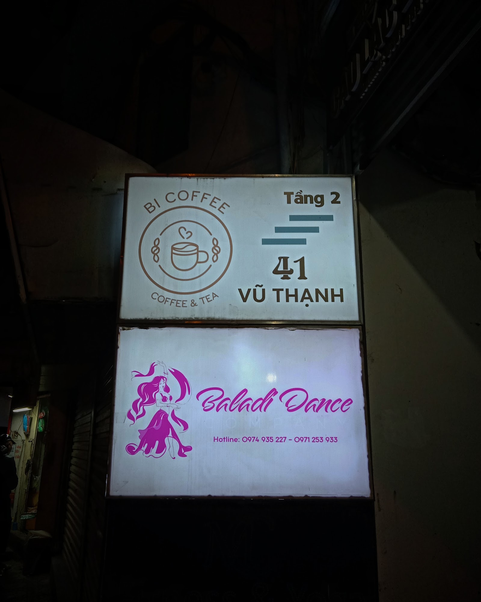 Bi Coffee tầng 2 – Không gian quán