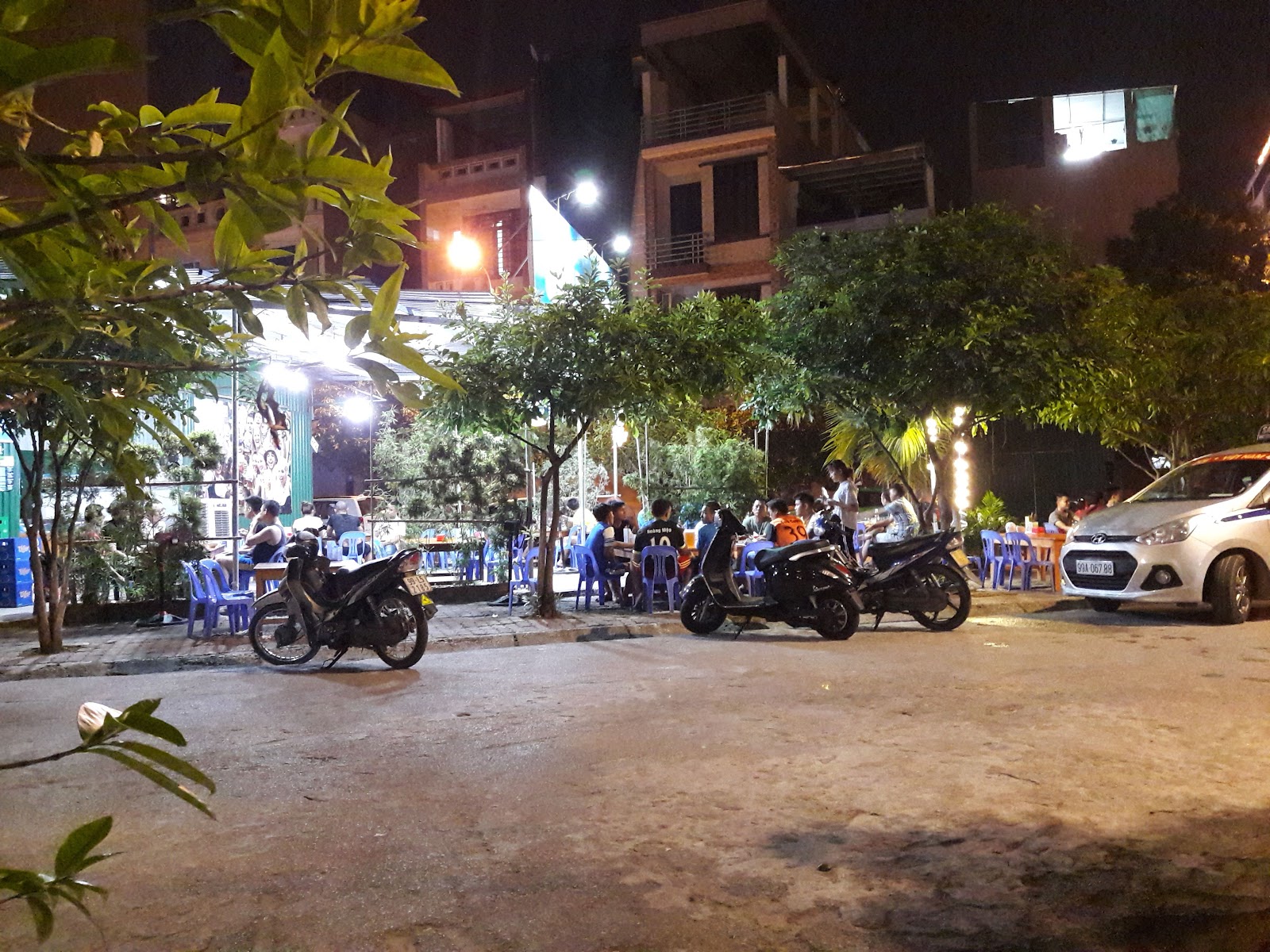 Bia quảng phú