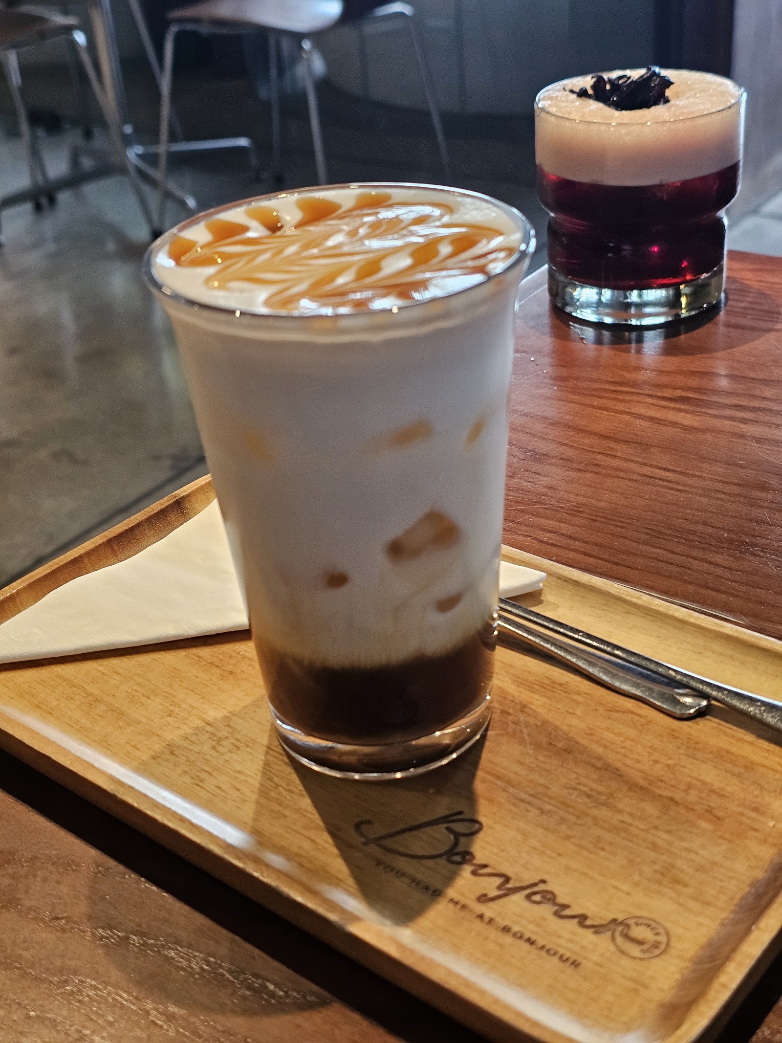 Bonjour Cafe
