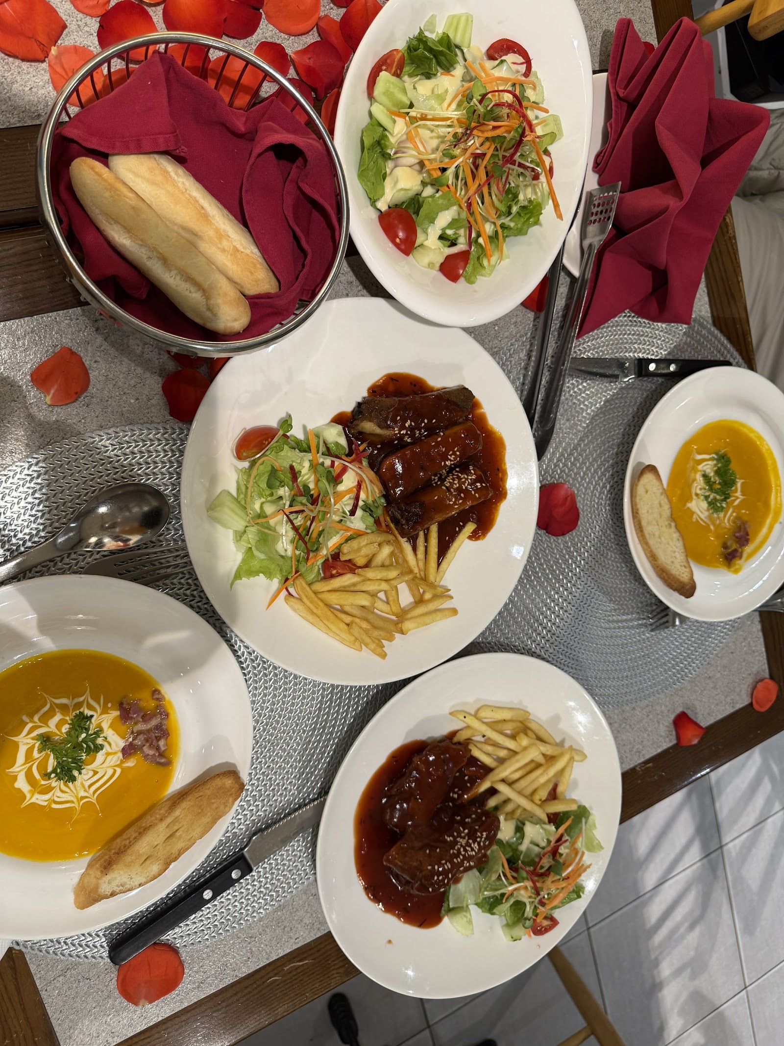 Botanica Restaurant since 2012