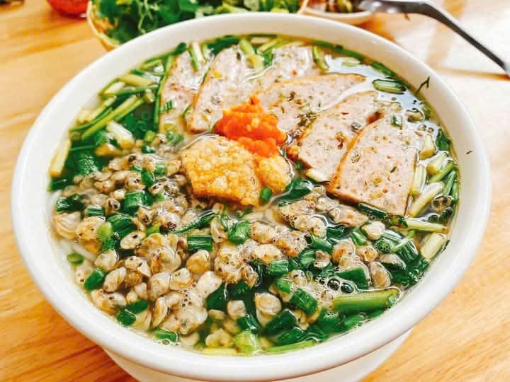 Bún Hến Phú Xuyên- Bún chả-Bún trộn thịt nướng nem lụi-Cơm Hến-Cháo hến-Văn Quán hà đông.(Kem xôi-Sữa chua dẻo-Đồ ăn vặt)