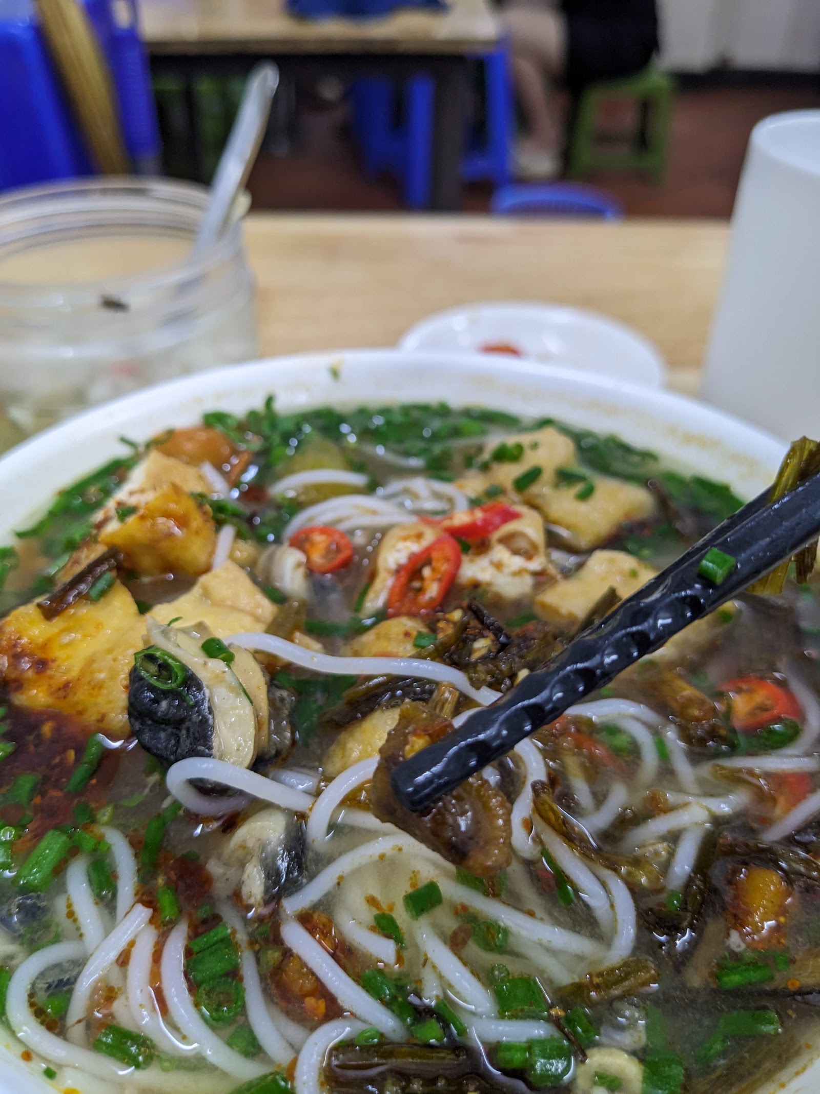 Bún Ốc Tóp Mỡ Cô Lý
