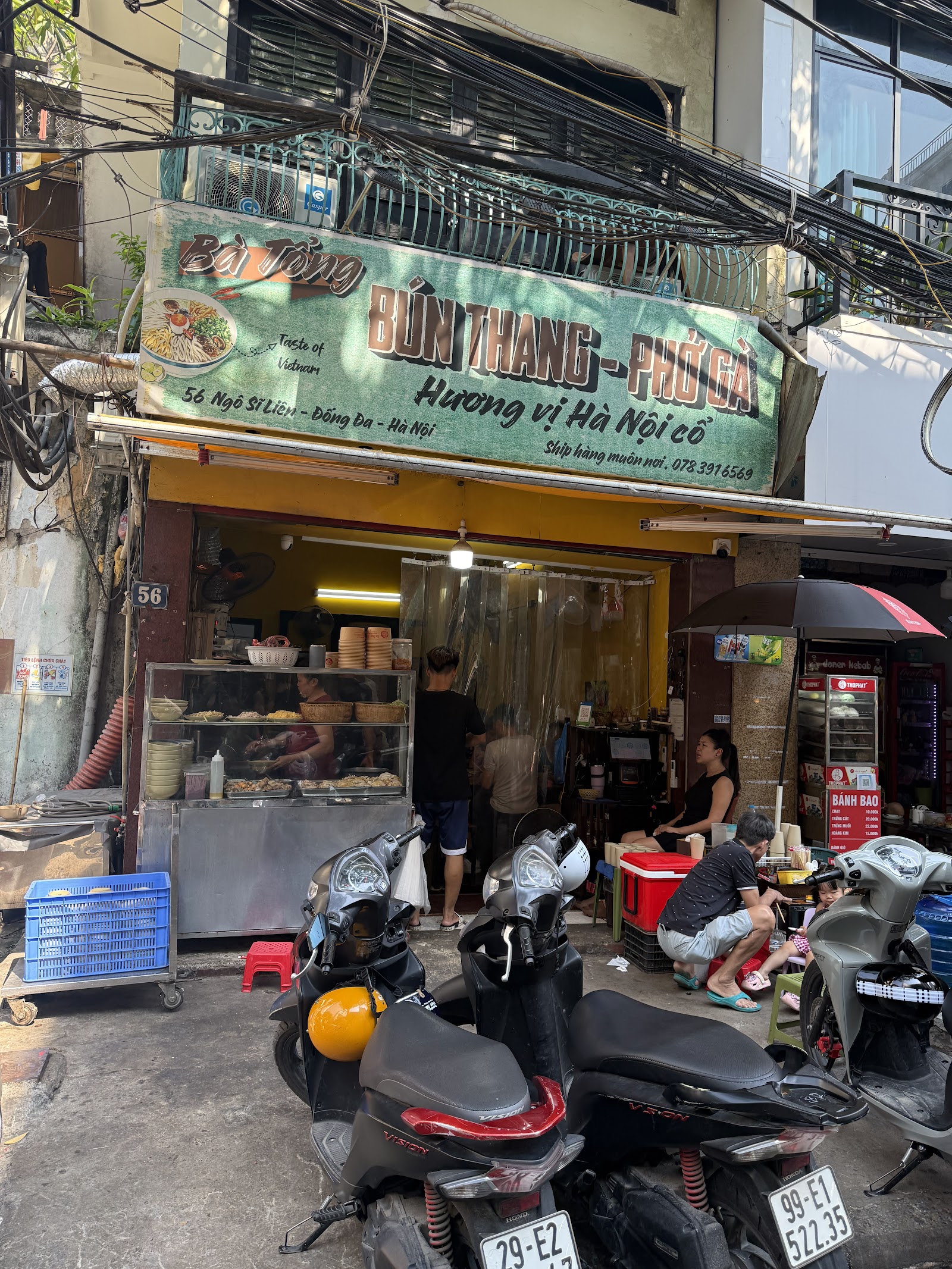 Bún Thang Bà Tổng – Không gian quán