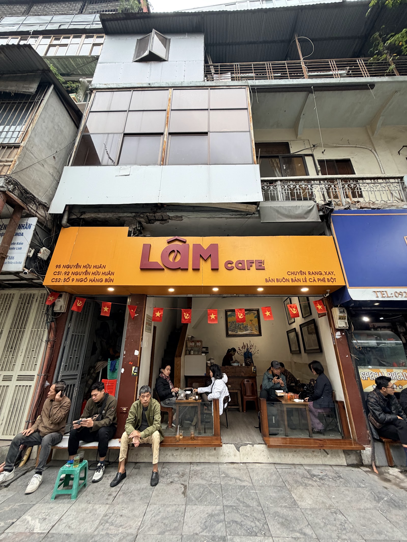 Cà Phê Lâm – Không gian quán