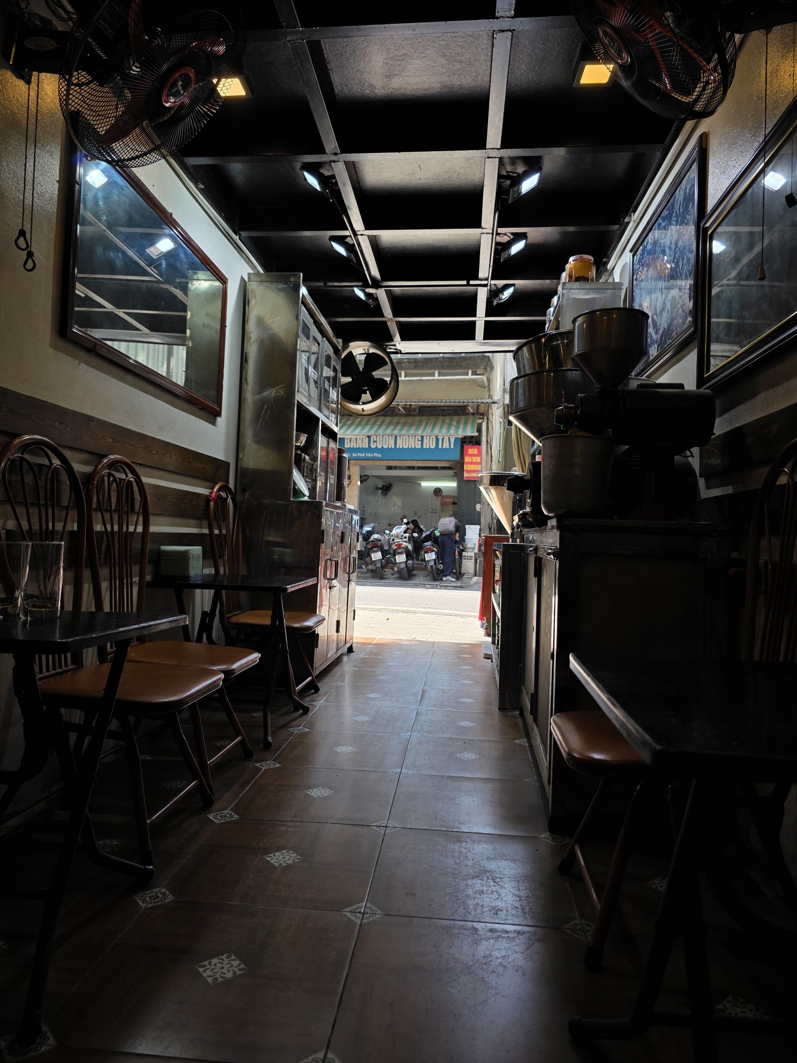 Cafe Duy Trí – Không gian quán