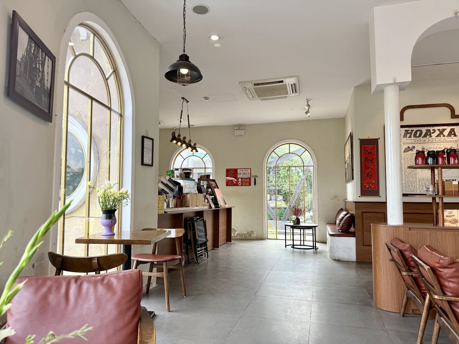 Cafe Hoả Xa – Không gian quán