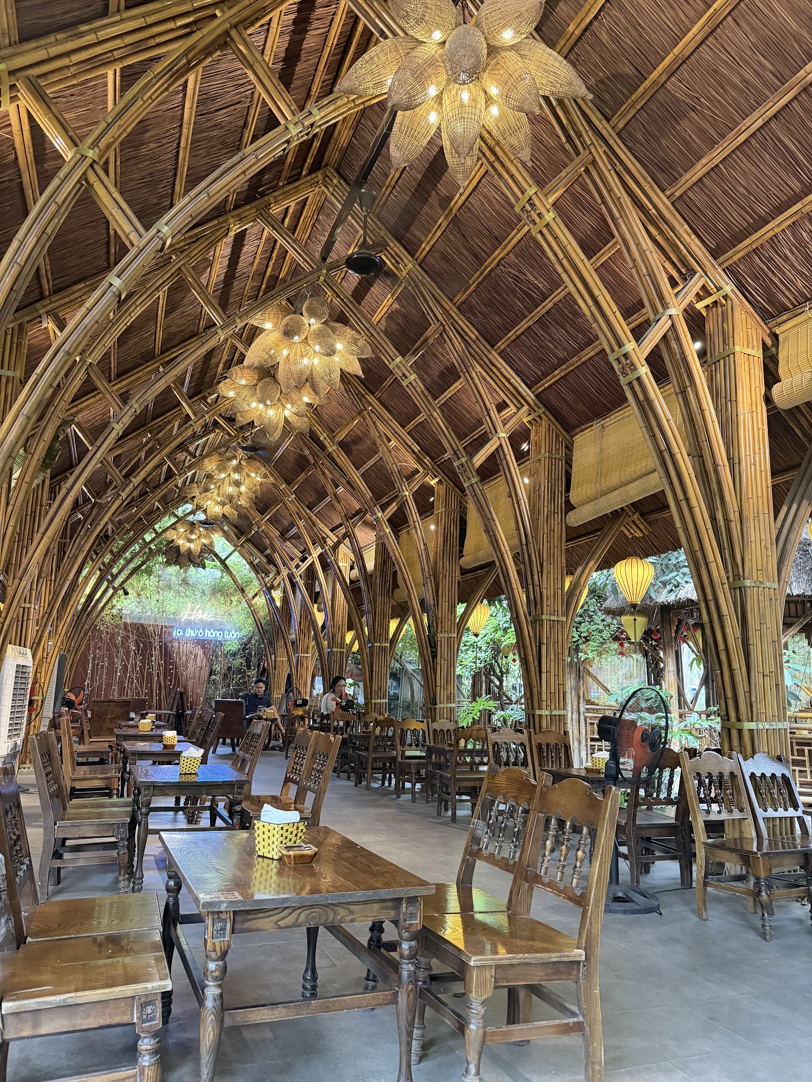Cafe Hội An – Lê Đức Thọ – Không gian quán