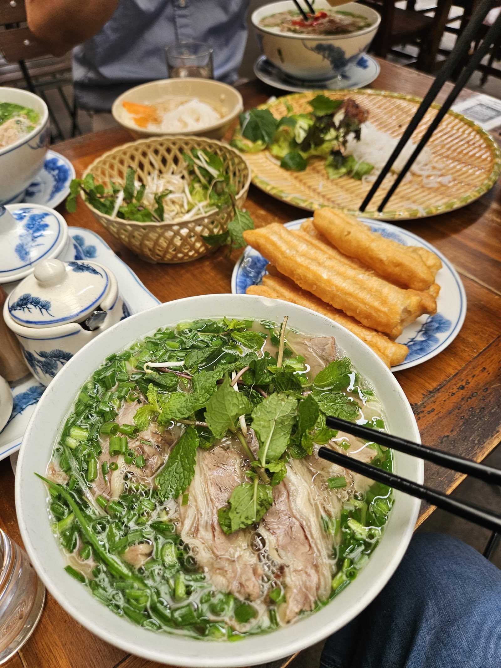 CAFE VƯỜN PHỐ - PHỞ VƯƠNG