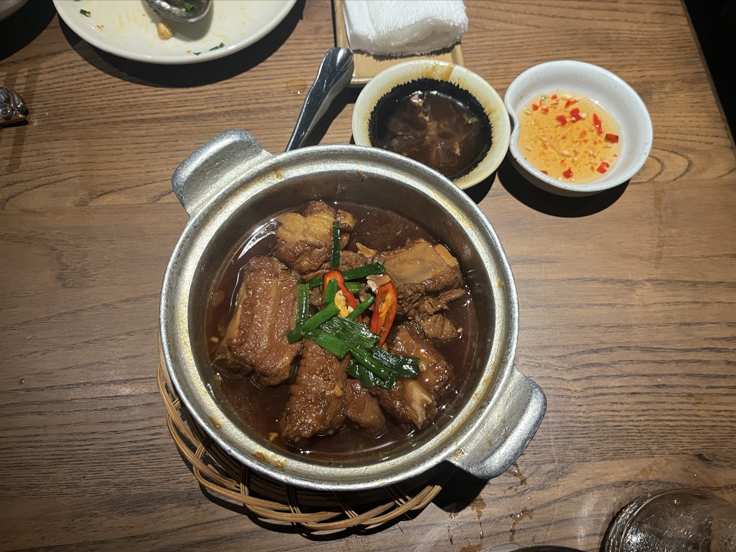 Cau Go Vietnamese Cuisine