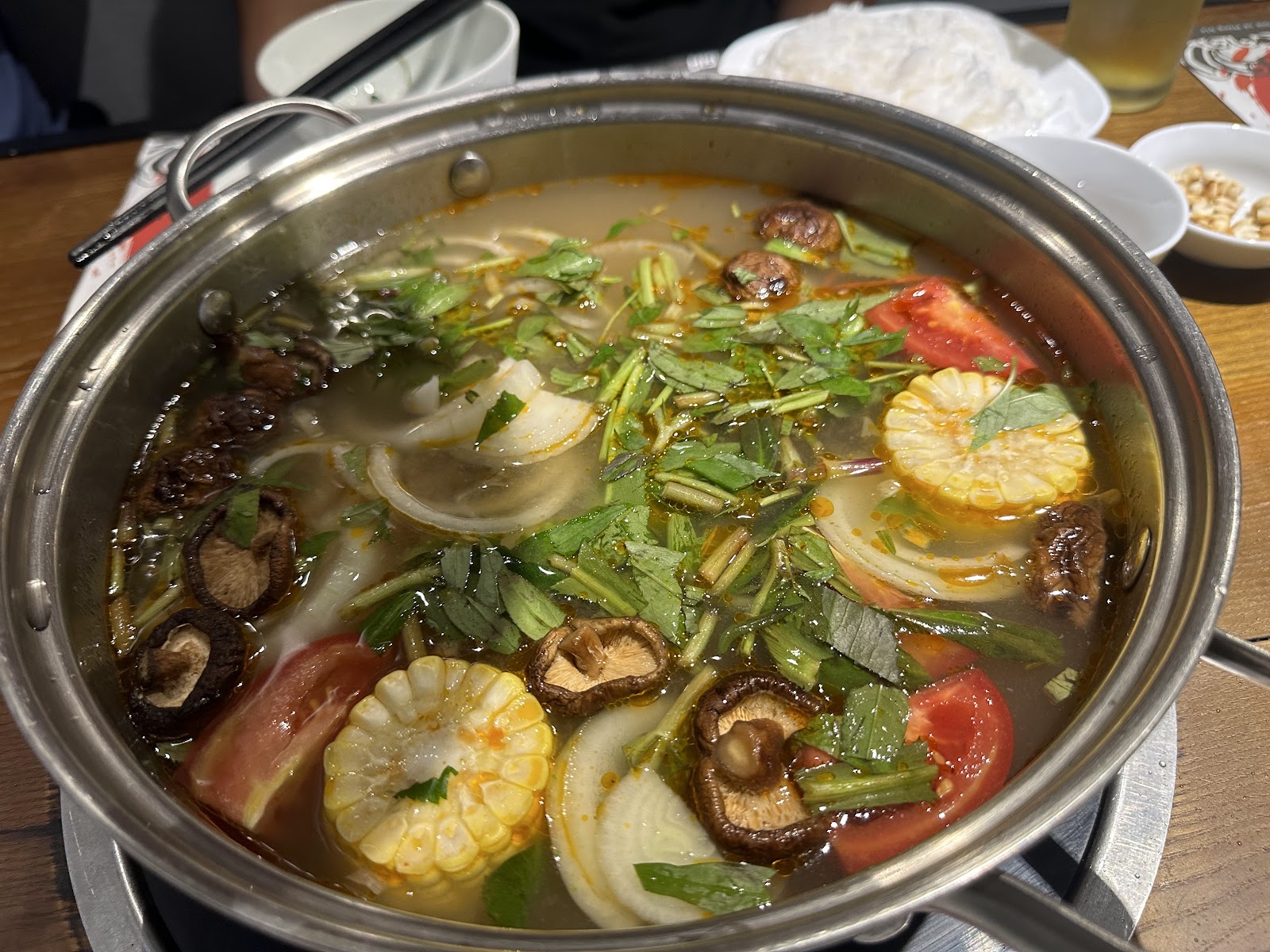 Nhà hàng Chả cá Phùng Gia - KĐT Đặng Xá (Hanoi La Vong Fish Restaurant)