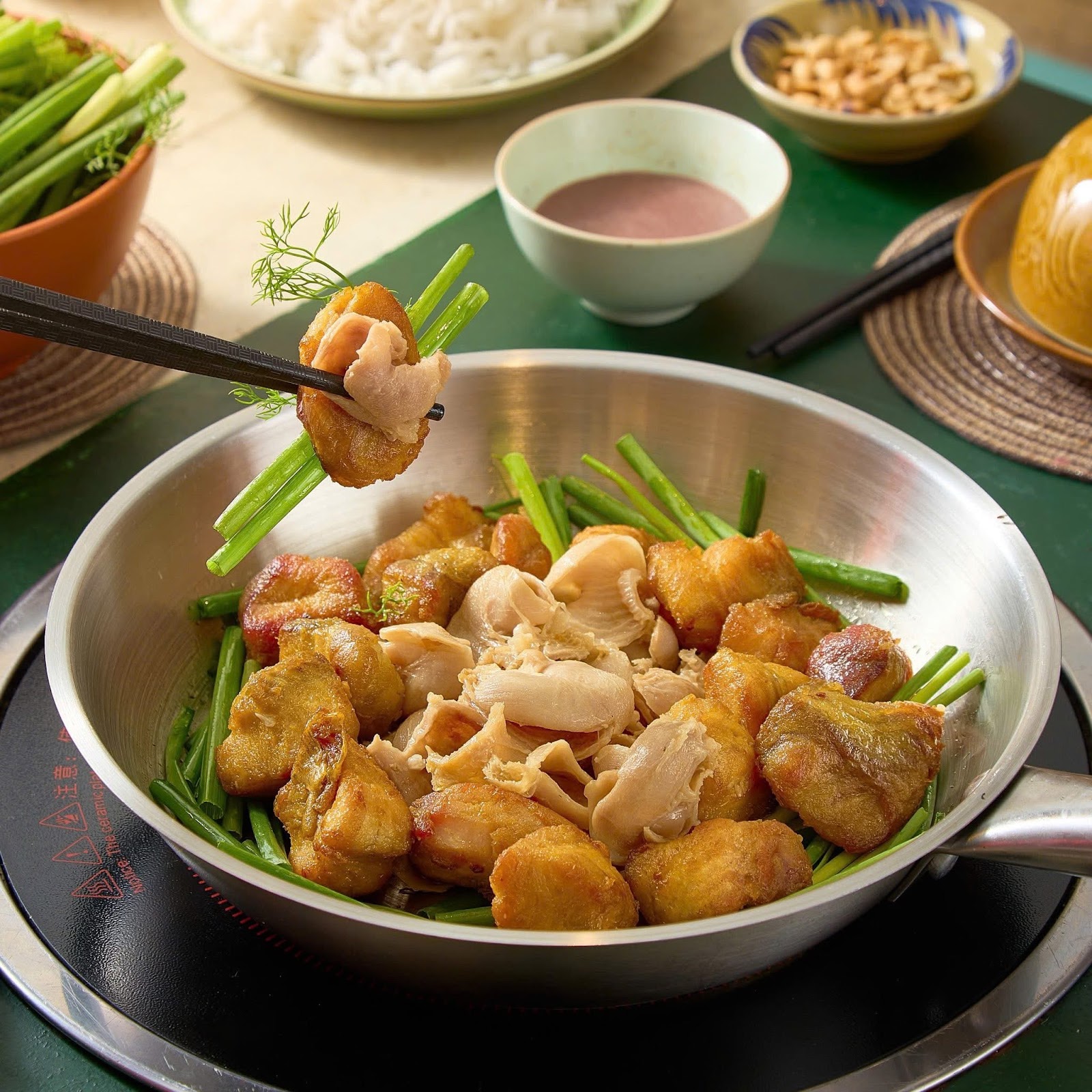 Chả cá Tưng Tăng - 266 Nguyễn Thị Minh Khai