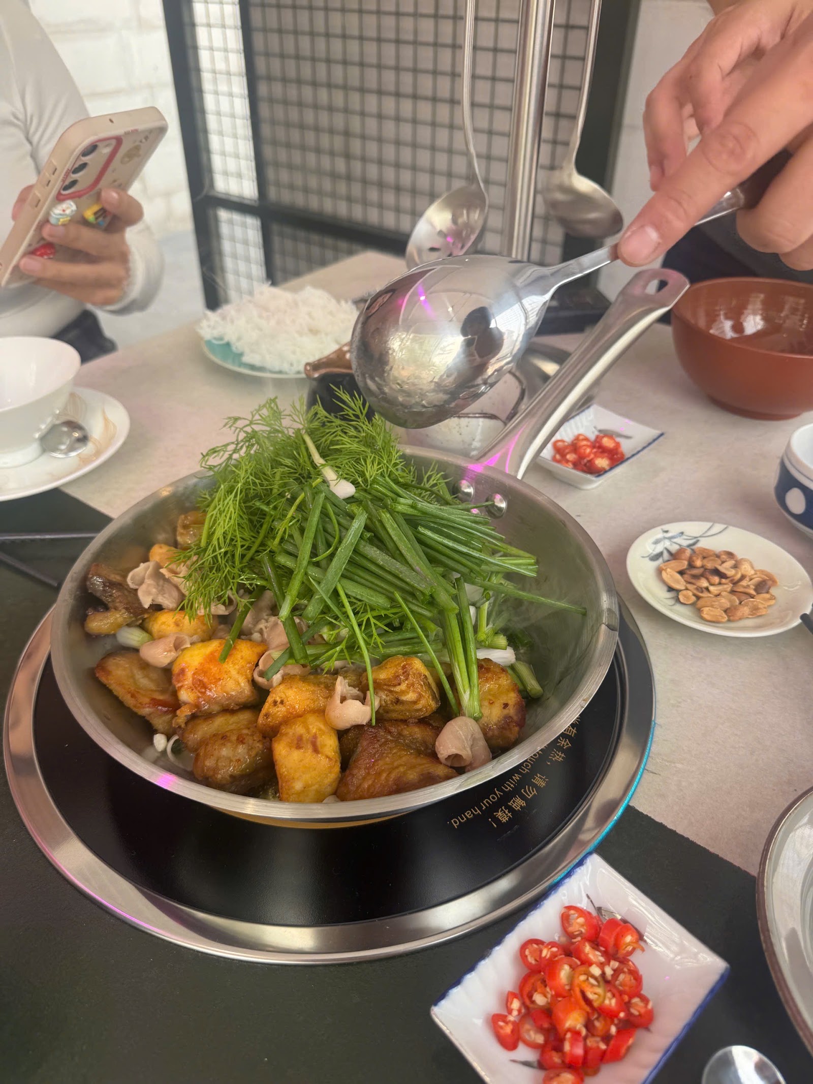 Chả cá Tưng Tăng - 266 Nguyễn Thị Minh Khai