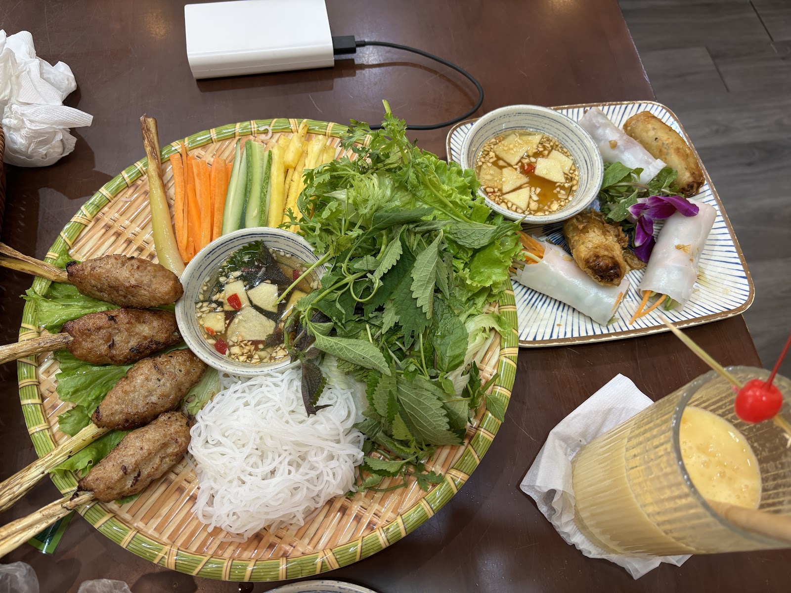 CỌ Restaurant Vietnamese Cuisine & Vegetarian Food 1