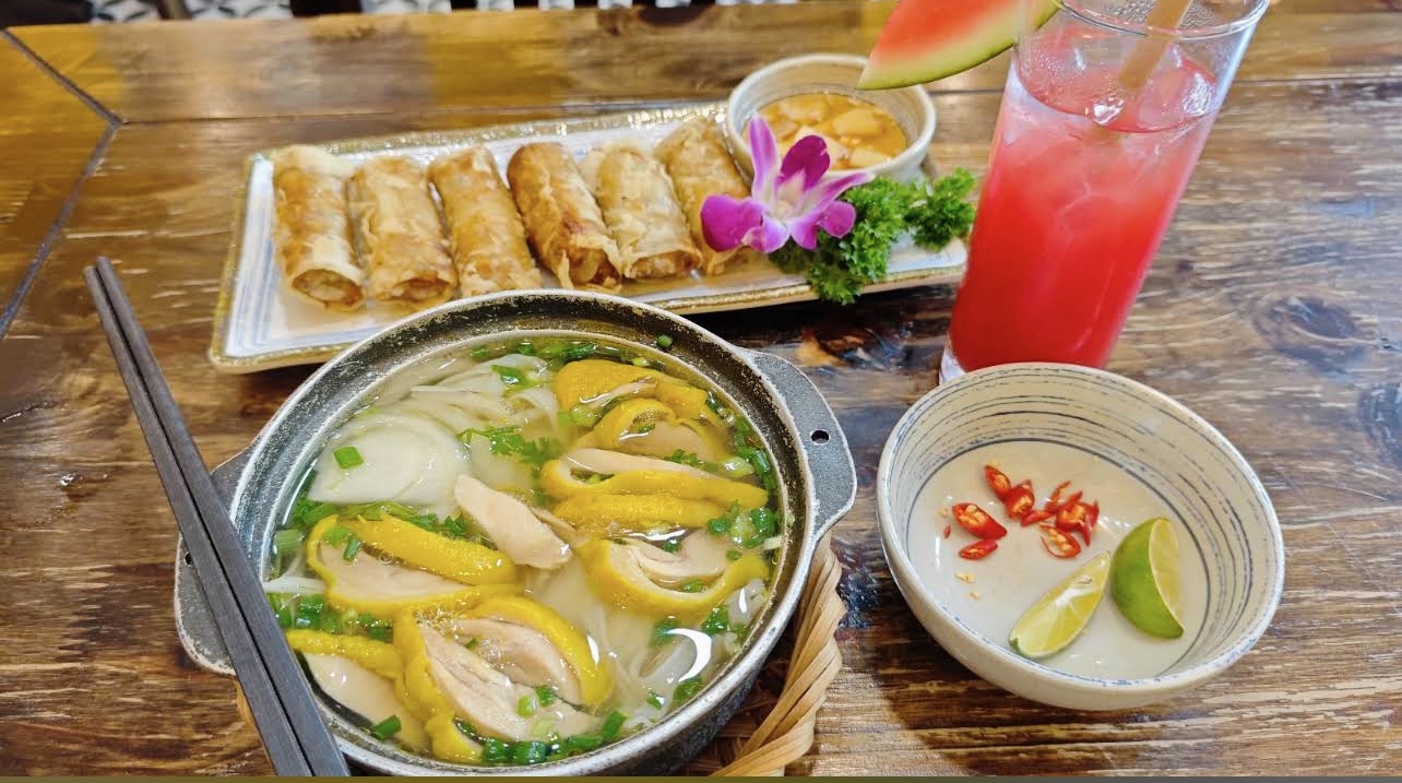 CỌ Restaurant Vietnamese Cuisine & Vegetarian Food 1