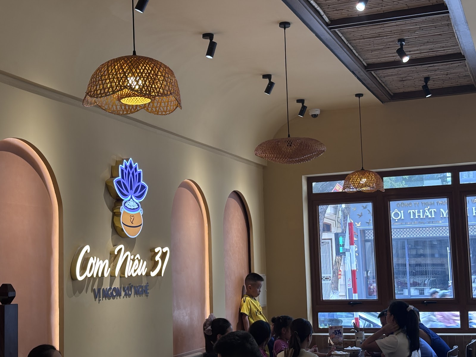 Cơm Niêu 37 - Vị Ngon Xứ Nghệ (Cơ sở Bắc Giang)