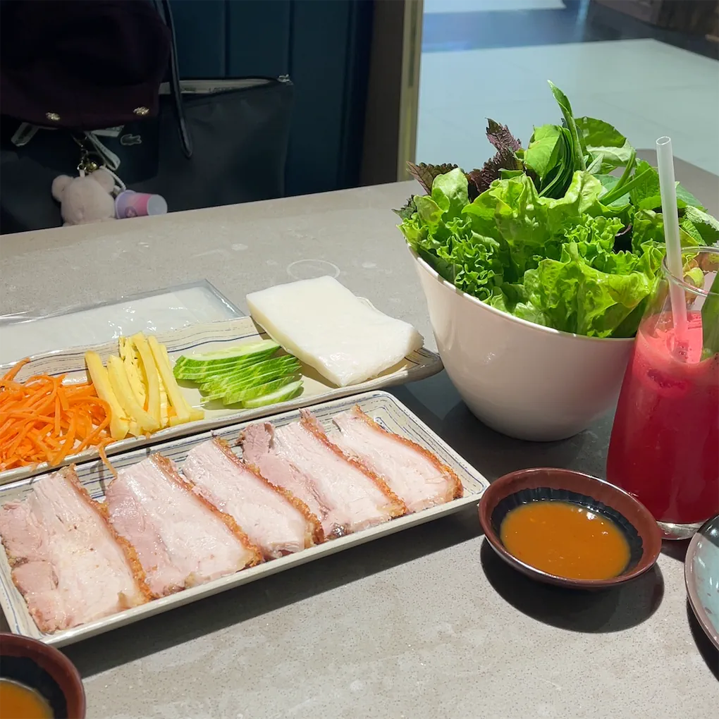 Cuốn An Vũ - Vincom Phạm Ngọc Thạch