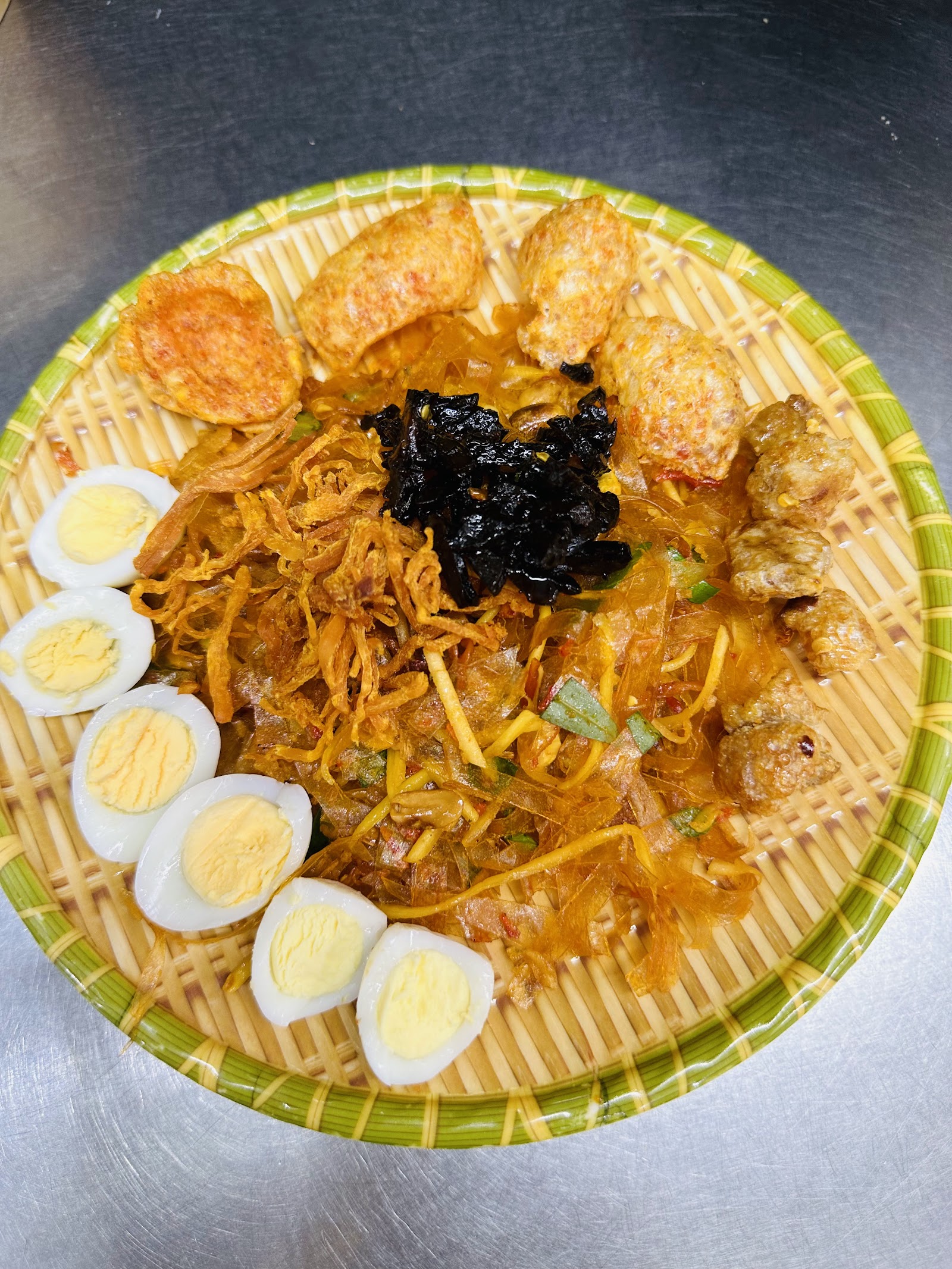Dơm – Vua Bánh Tráng Hạp Lĩnh