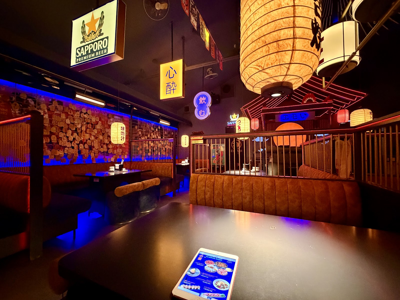 Emoi Izakaya – Không gian quán