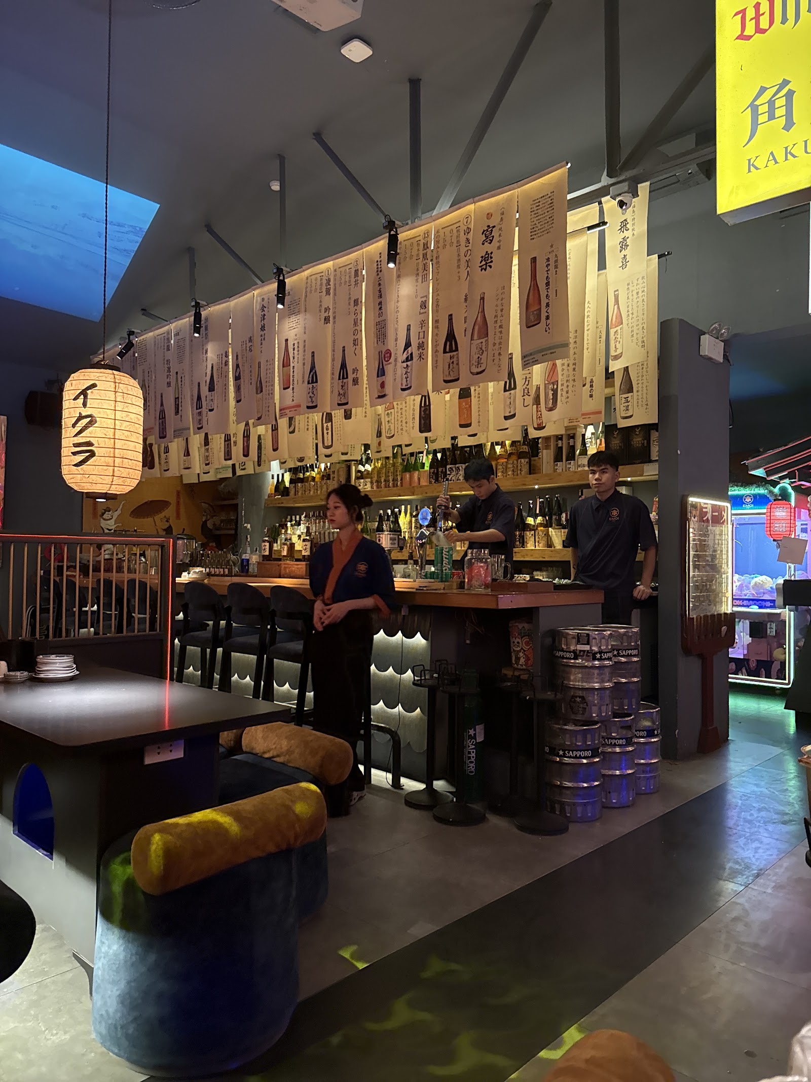 Emoi Izakaya – Không gian quán