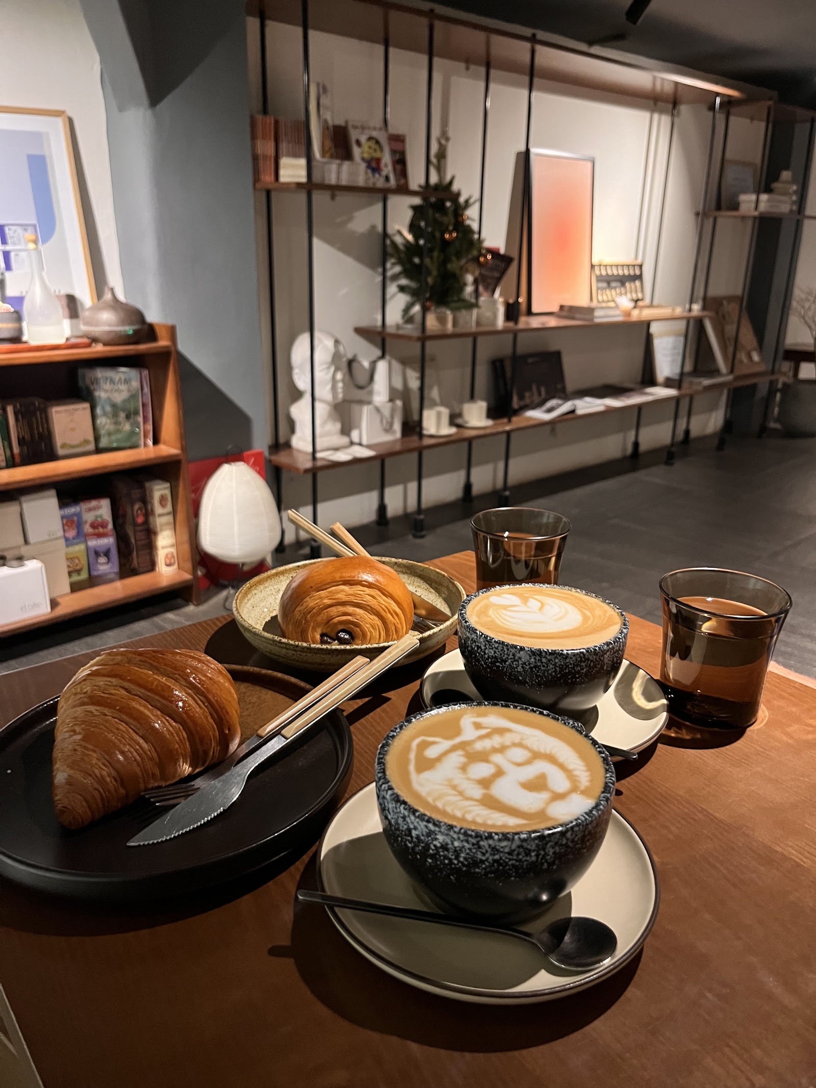 GAD8 COFFEE & STUDIO – Không gian quán
