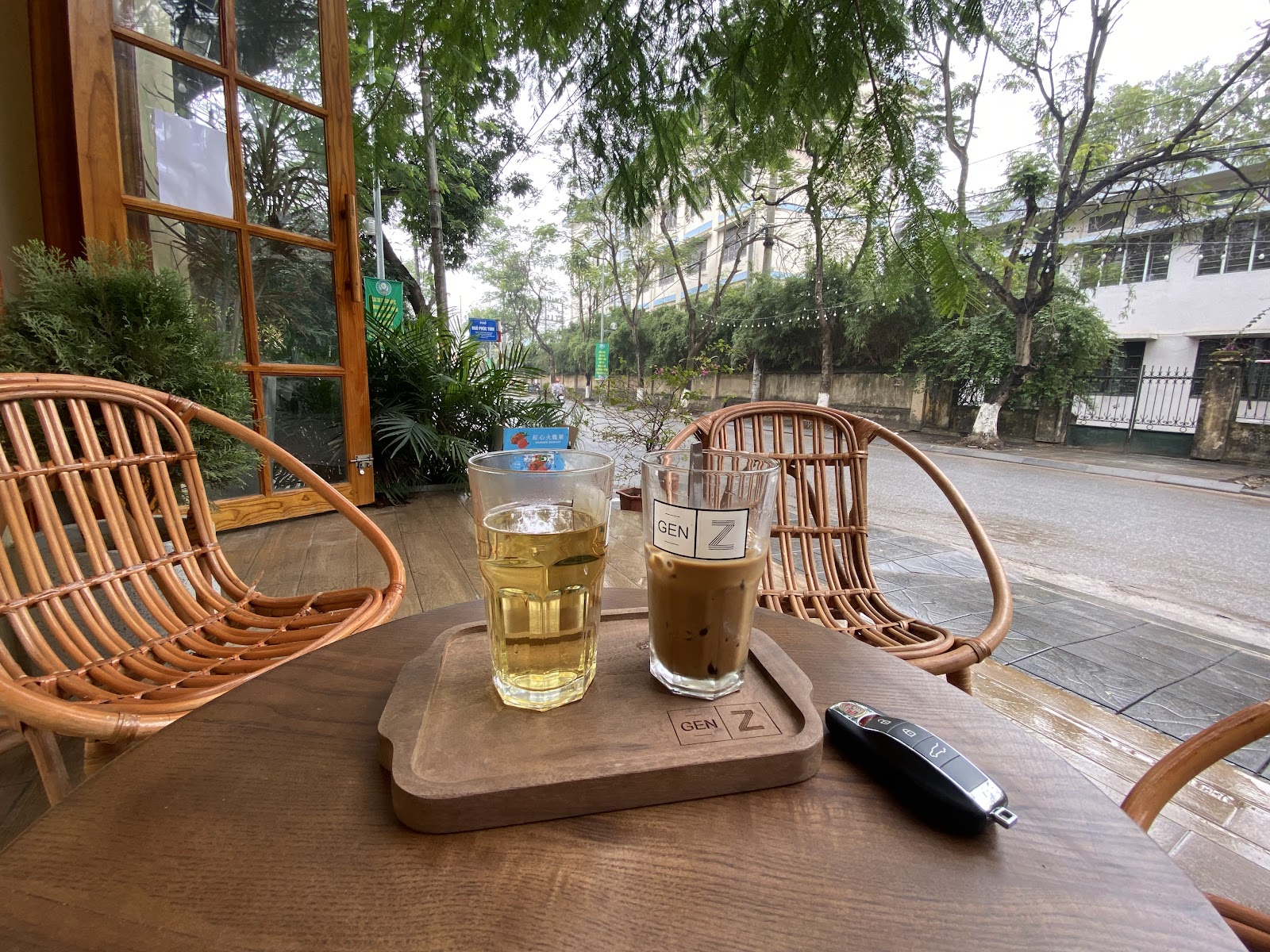 GenZ Coffee Yên Phong